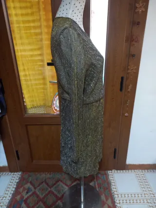 Vestido fiesta dorado brillante