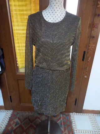Vestido fiesta dorado brillante