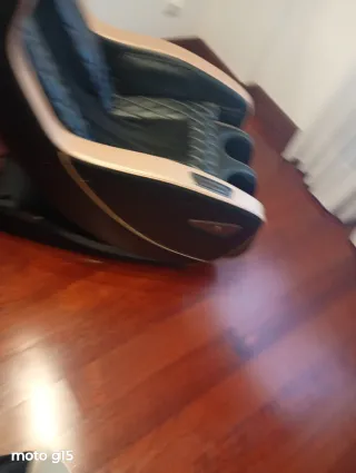 Sillón de Masaje Cellini Negro/Dorado