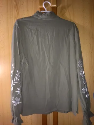 Camisa bordada mujer verde M
