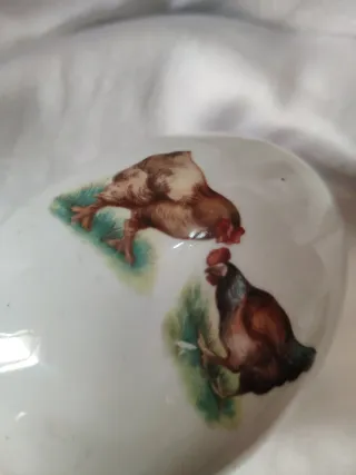 Scatola porcellana a forma di uovo