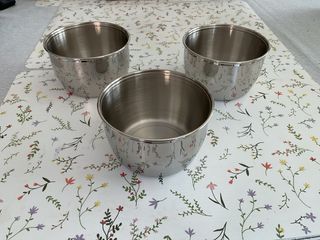 3 Bols Acero Inox 18/10 con Tapa plastico.