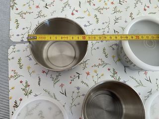 3 Bols Acero Inox 18/10 con Tapa plastico.