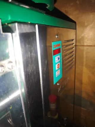 Exprimidor de naranjas ZUMMO