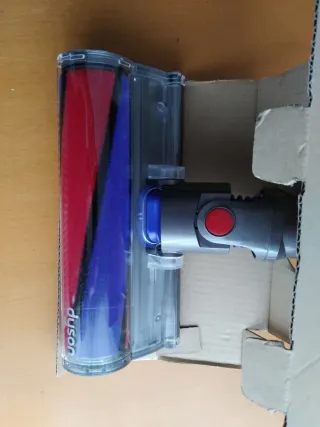 Cepillo Dyson V8 Absolute Tarima