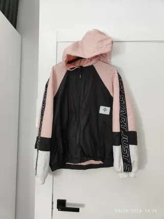 Chaqueta deportiva bicolor