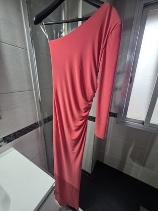 NUEVO. Vestido rojo largo