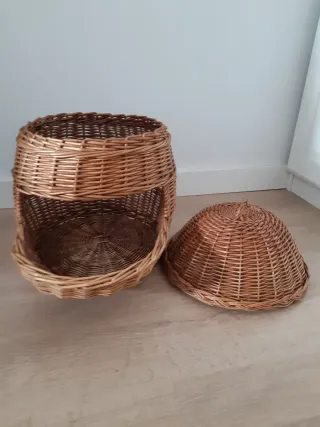 Cesta de mimbre redonda con tapa