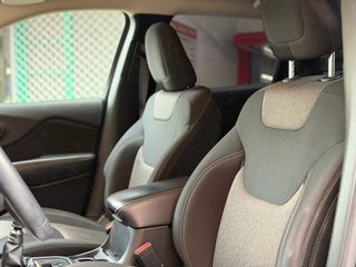 Jeep Cherokee 2.0 CRD Longitude año 2014