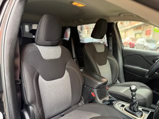 Jeep Cherokee 2.0 CRD Longitude año 2014