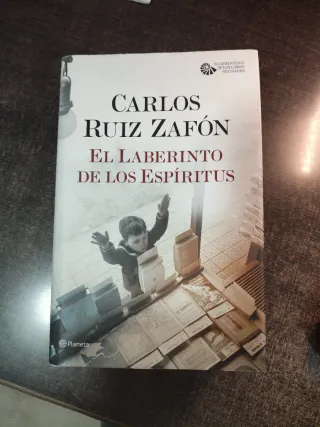 El Laberinto de los Espíritus (Spanish Edition)