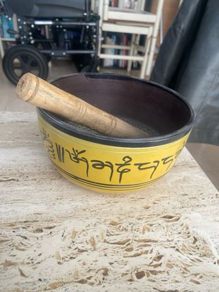 Cuenco tibetano con maza
