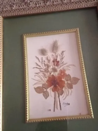 Cuadro Flores Secas Campo Marco Dorado