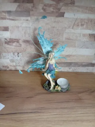 Figura Hada Decorativa Resina