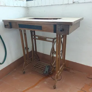 Pie Máquina Coser