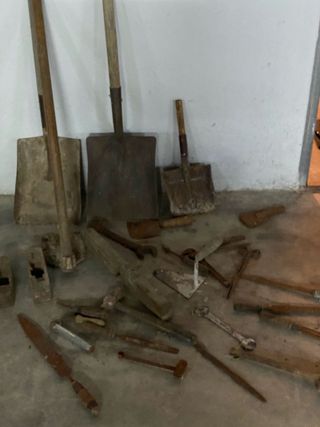 Set di strumenti antichi