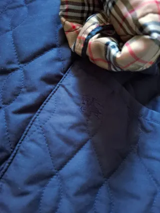 Chaqueta Burberry acolchada cuadros vintage