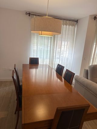 Mesa de comedor 150x90 extensible 240x90. 6 sillas