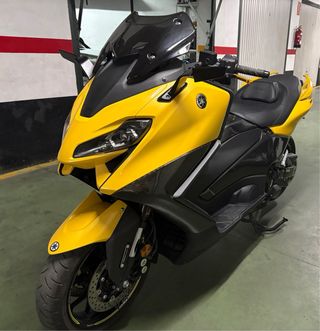 Yamaha Tmax 560 2022