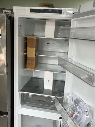 FRIGORÍFICO COMBI LG GBV21L0ESW – 350 L – SMART IN