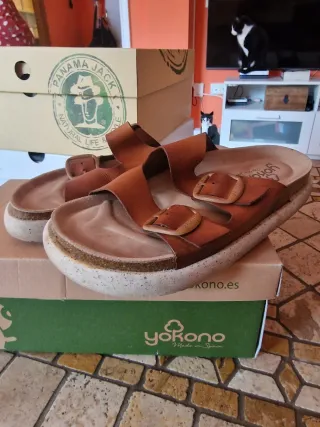 Sandalias Yokono mujer marrones