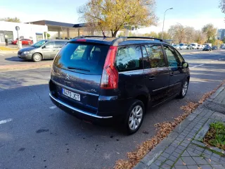 Citroen Grand C4 Picasso 2011