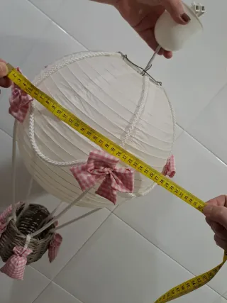 Lámpara infantil globo aerostático