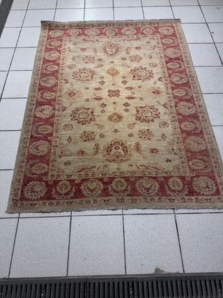Alfombra Oriental Beige y Roja
