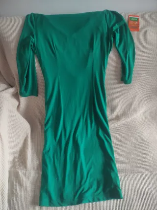 Traje verde elegante