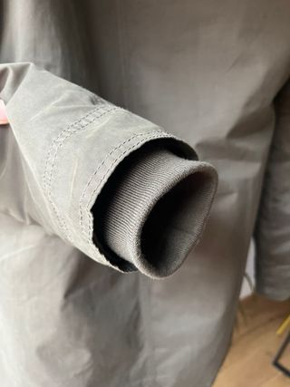 Abrigo verde oscuro hombre