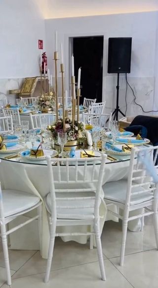 Mesas y Sillas para Eventos