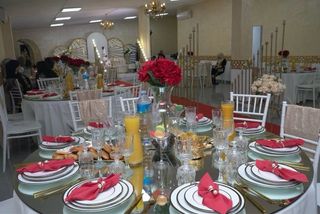 Mesas y Sillas para Eventos