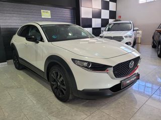 Mazda CX-30, AUT; CARPLAY, Navi, cámara, LED, 18",
