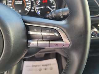 Mazda CX-30, AUT; CARPLAY, Navi, cámara, LED, 18",