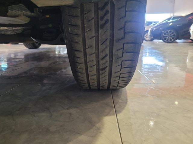 Mazda CX-30, AUT; CARPLAY, Navi, cámara, LED, 18",