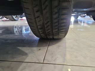 Mazda CX-30, AUT; CARPLAY, Navi, cámara, LED, 18",