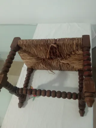 taburete madera  torneada vintage ancho 26 ,