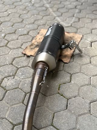 Escape Akrapovic Racing TMAX 560