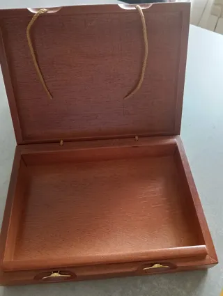 Elegante caja madera Jean Paul Furman