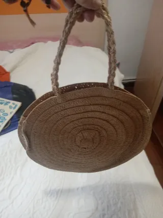 Bolso de rafia sin estrenar