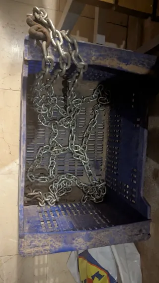 Arreos de caballo de cuero y cadena