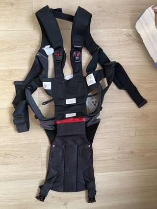 Mochila Portabebés BabyBjörn One Air Negra