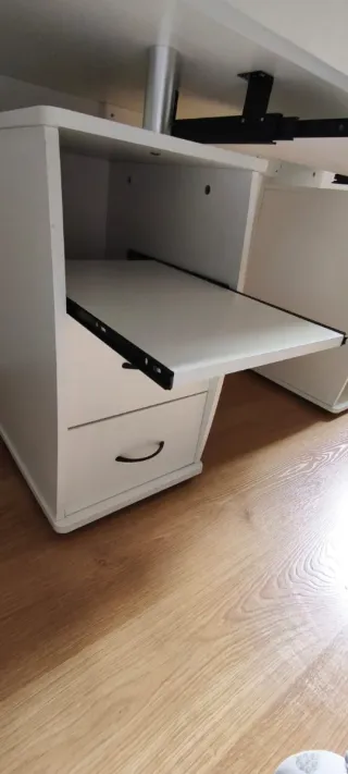 Escritorio blanco moderno multifuncional