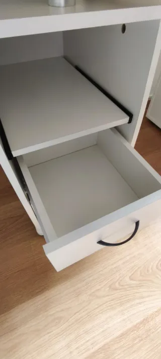 Escritorio blanco moderno multifuncional