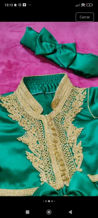 Conjunto caftán y babuchas niña verde