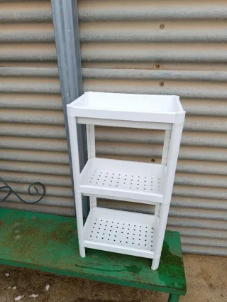 Repisa de plástico duro blanca