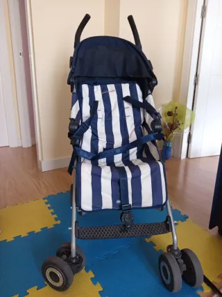 Silla de paseo Maclaren con saco térmico