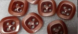 Lote 20 botones- 8 modelos