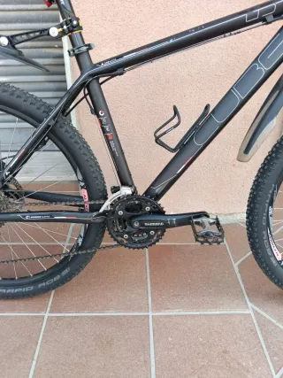 Bicicleta Cube LTD 26