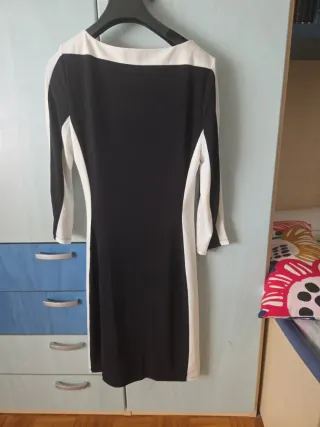 Abito bicolore manica 3/4  in licra